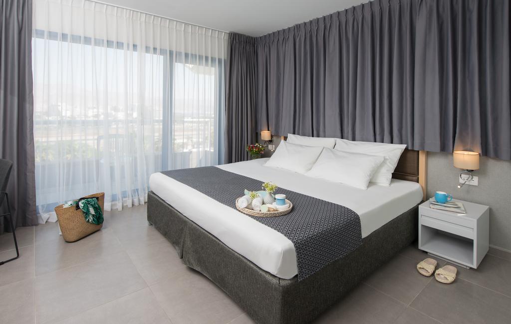 Astral Nirvana Club Hotel